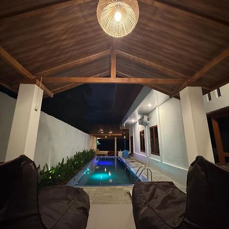 Mc Villa Bunaken Exterior photo